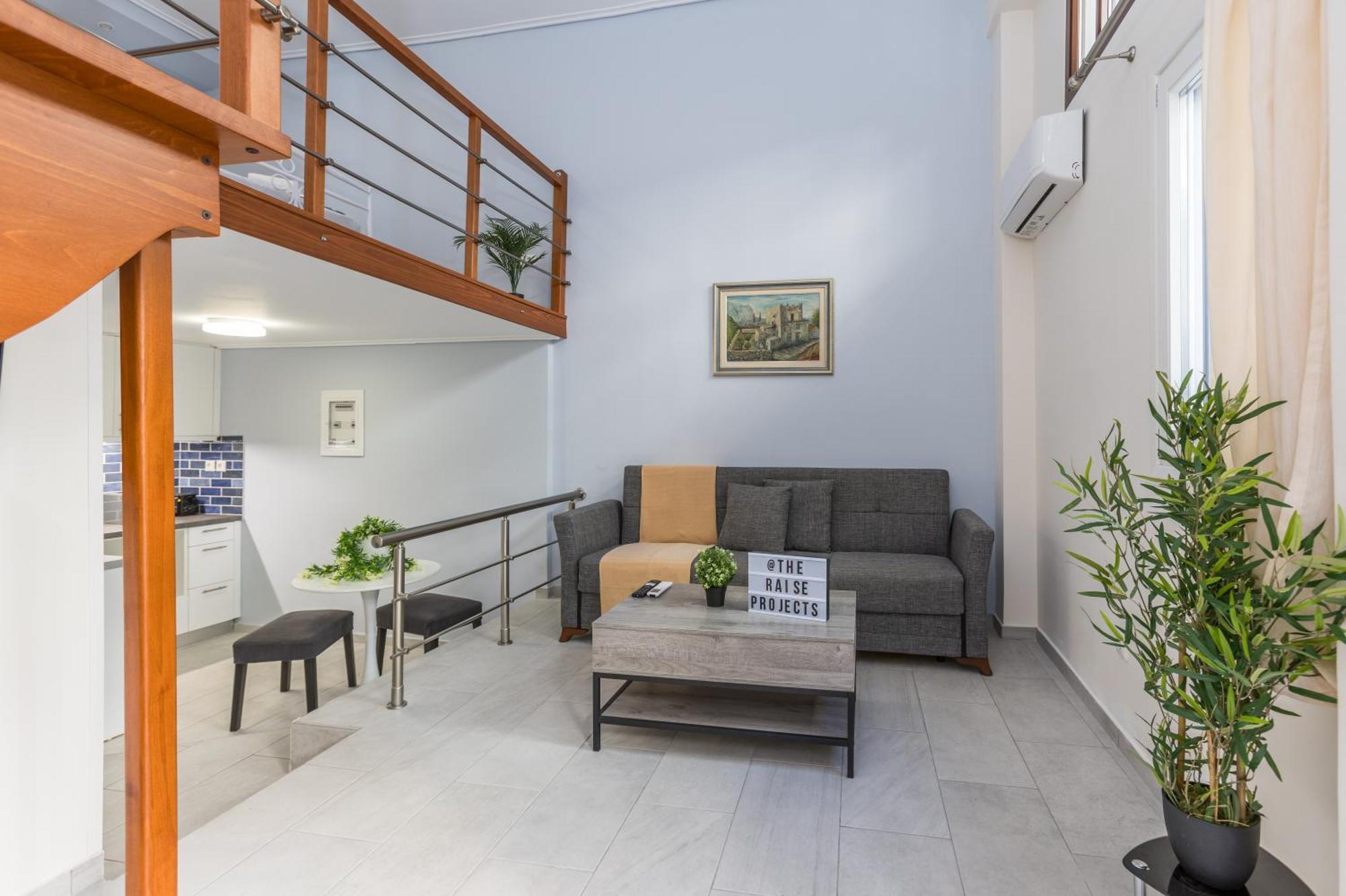 Apartment Raise Koukaki Urban Lofts