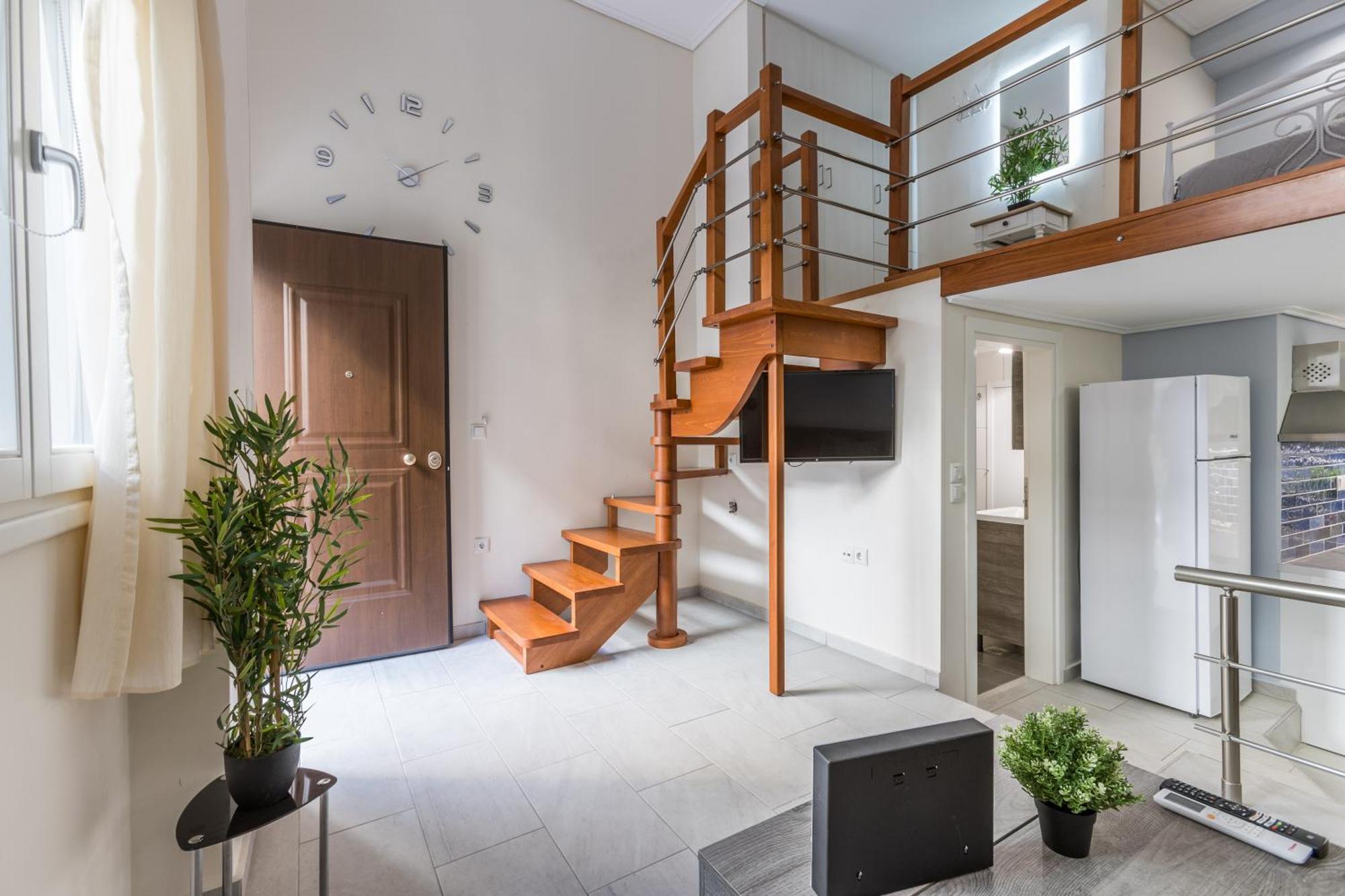 Raise Koukaki Urban Lofts Apartment