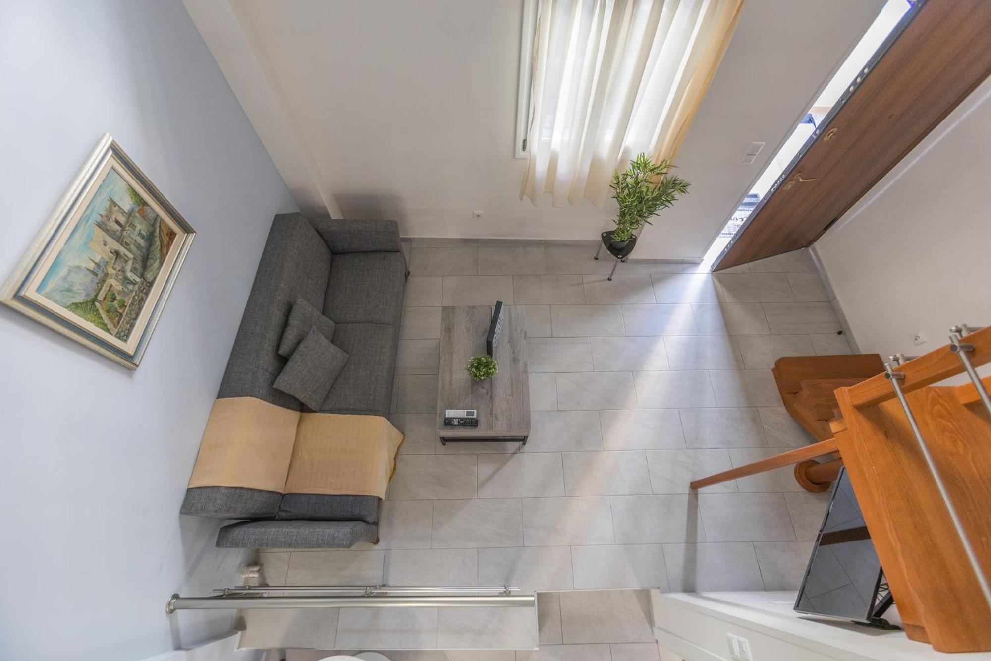 Raise Koukaki Urban Lofts *