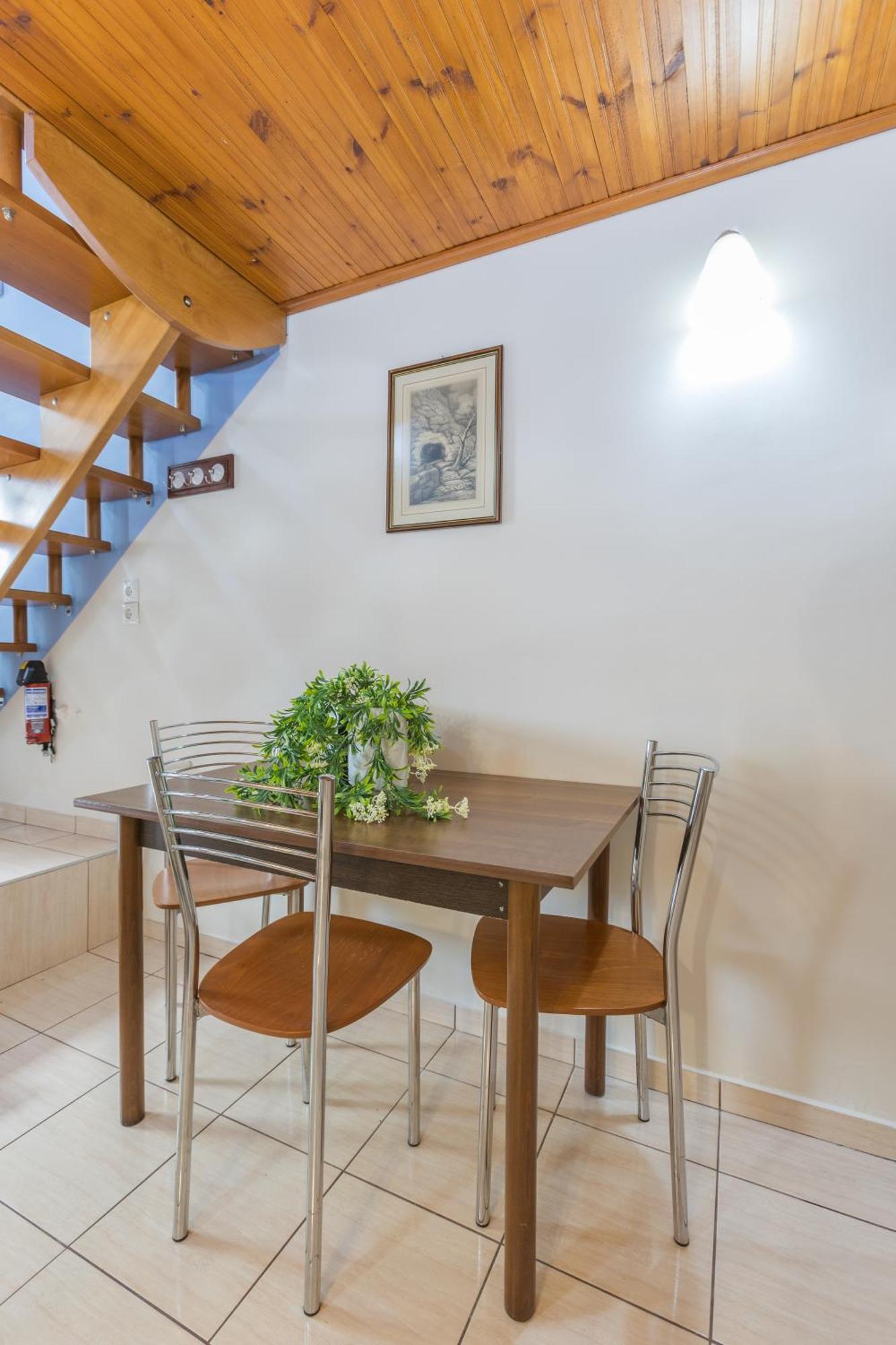 Apartament Raise Koukaki Urban Lofts